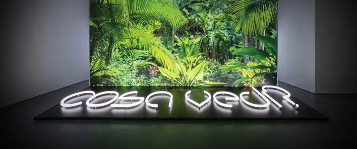 Alphabet of Light — Artemide — Nástenné svietidlo