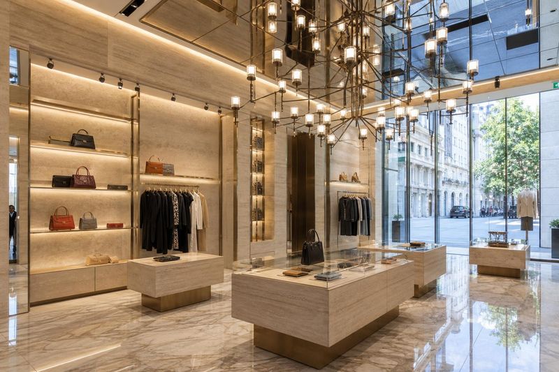 Luxusný butik — Retail · Premium Light